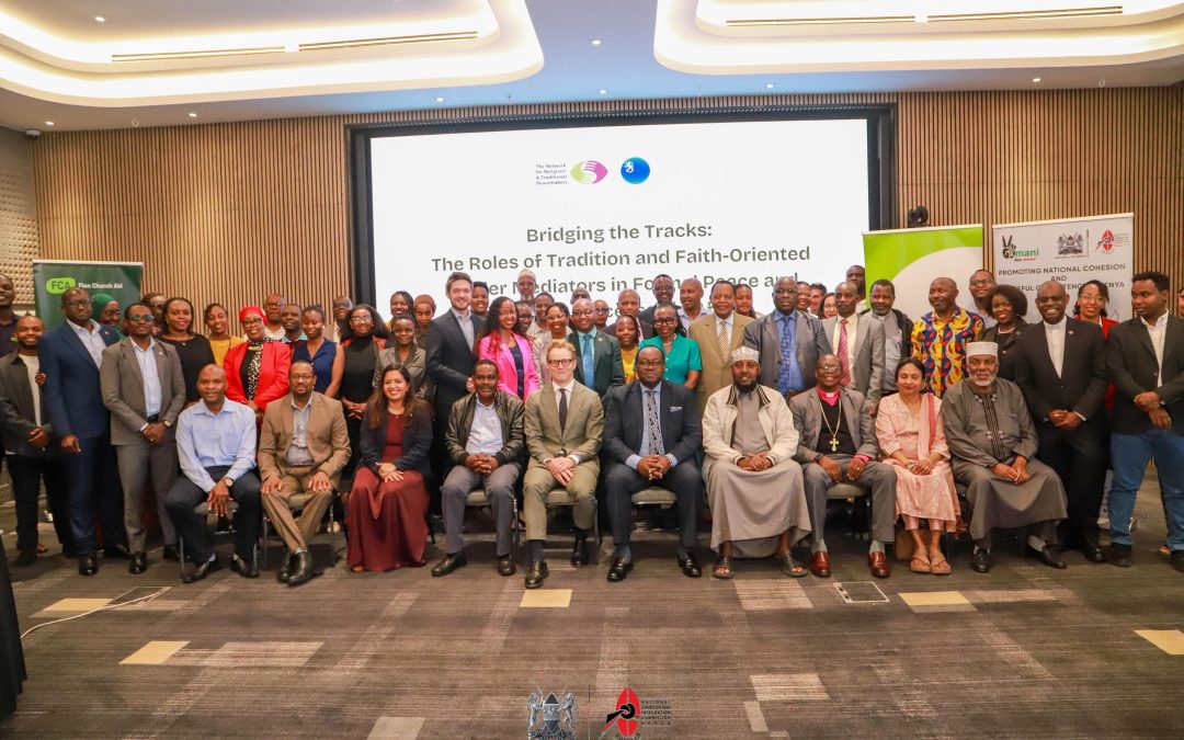 Bridging the Tracks: Strengthening the Role of Insider Mediators in Peacebuilding